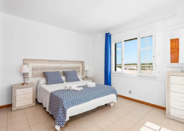 Willa Cayetana By Escape *