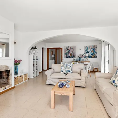 Cayetana Villa Mahon (Menorca)
