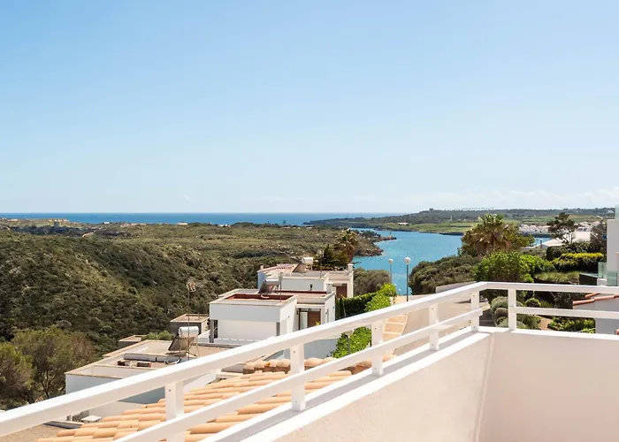 Cayetana By Escape Villa *