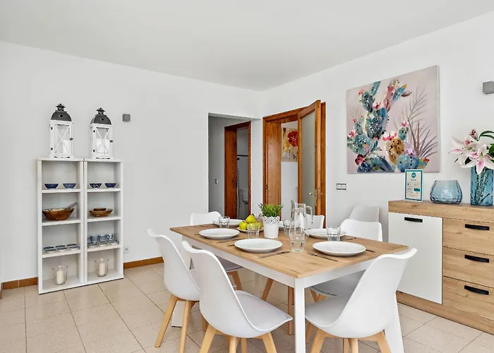 Villa Cayetana By Escape Port-Mahon